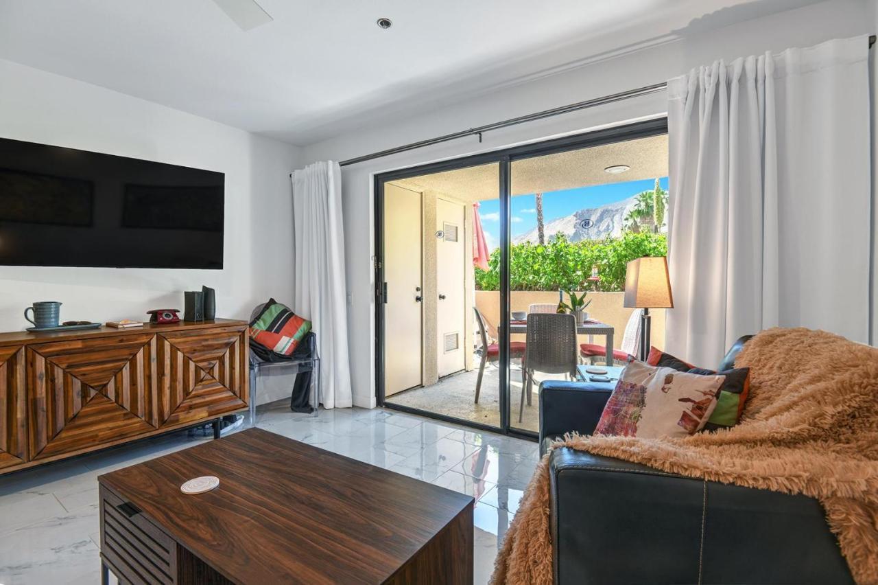 Modern Plaza Villas Oasis Palm Springs Ngoại thất bức ảnh